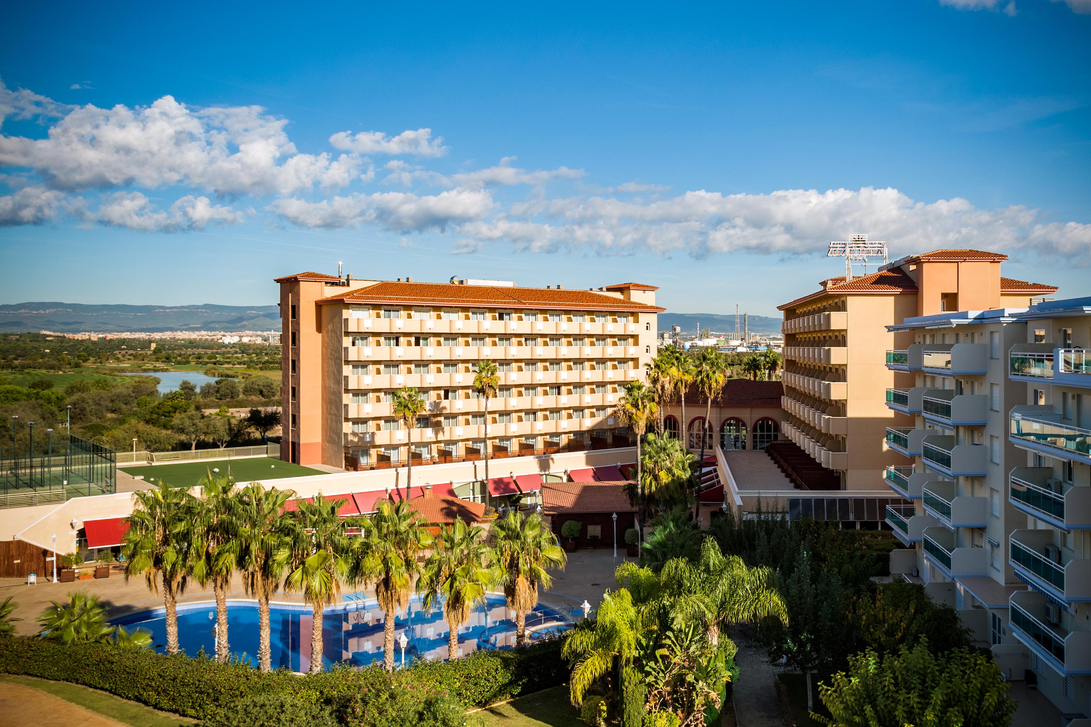 Ohtels La Hacienda Hotel ลาปีเนดา ภายนอก รูปภาพ